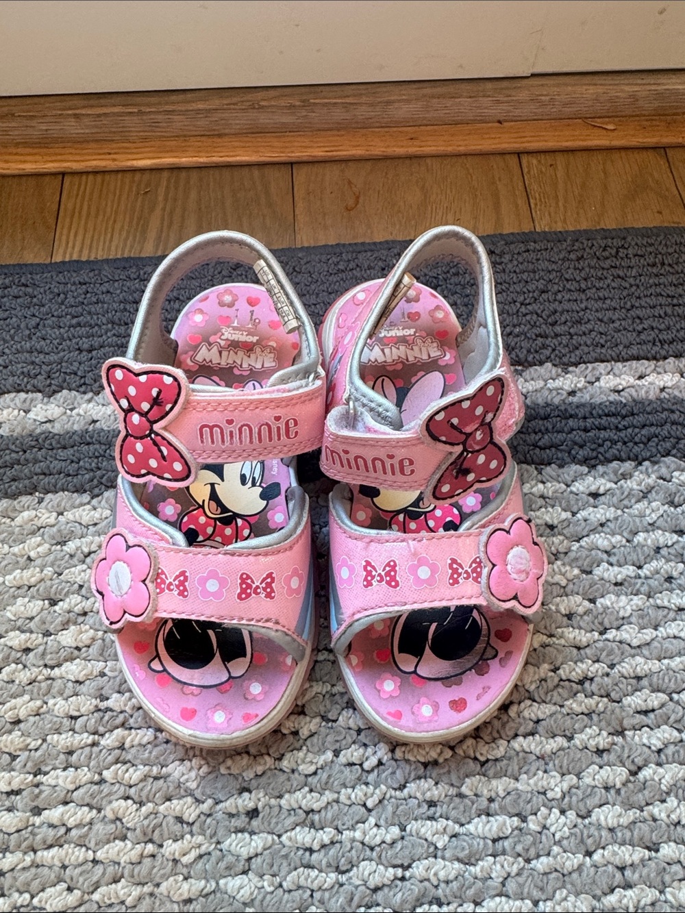 Disney Minnie Mouse Pink Floral Bow Sandals for Kids